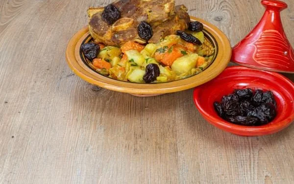 Tajine agneau amandes - O délices couscous
